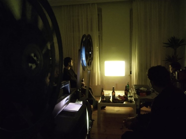 featured image thumbnail for post Intimate film session with Zine-Lab (San Sebastián, Spain)